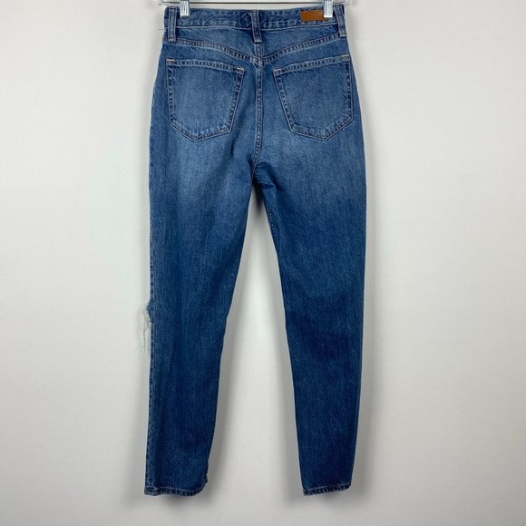 ABERCROMBIE A&F Annie Girlfriend Distressed Jeans 00 24 - Picture 6 of 12